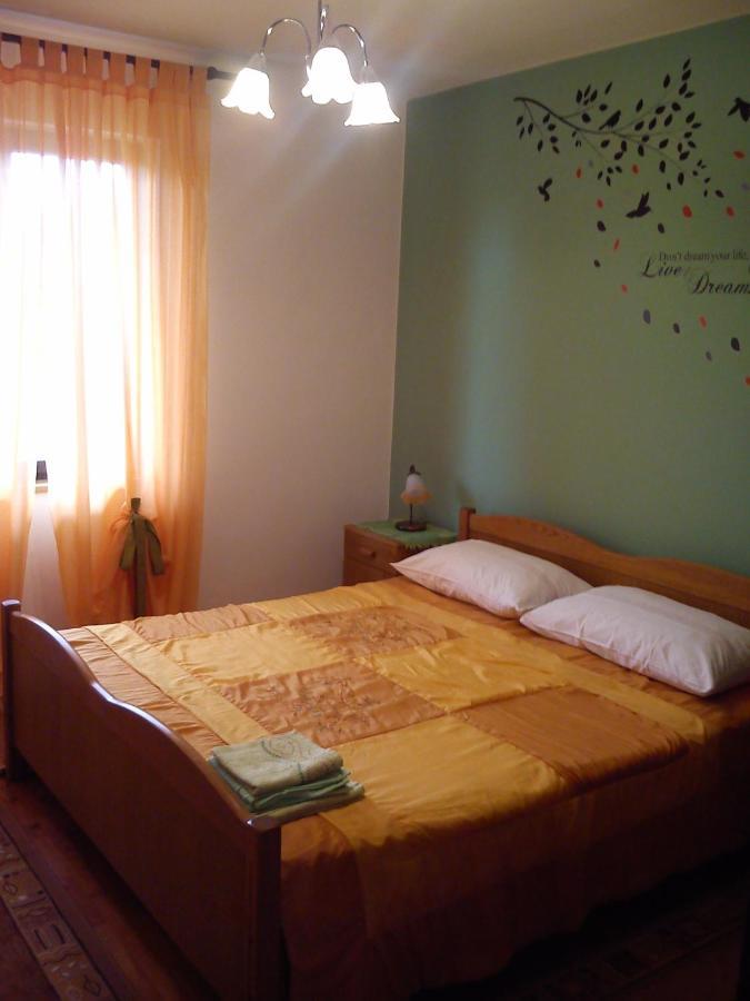 Violeta * Pola